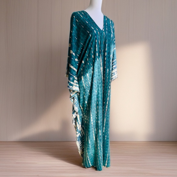 0140/ Green Long Kaftan, Tie dyed, Kaftan , Simple Dress - Picture 3 of 12